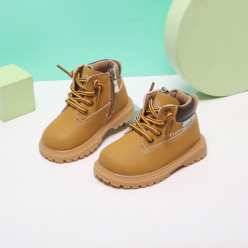 Baby Lane Durable Toddler Leather Boots – Ideal Martin Style for Fall Wear!