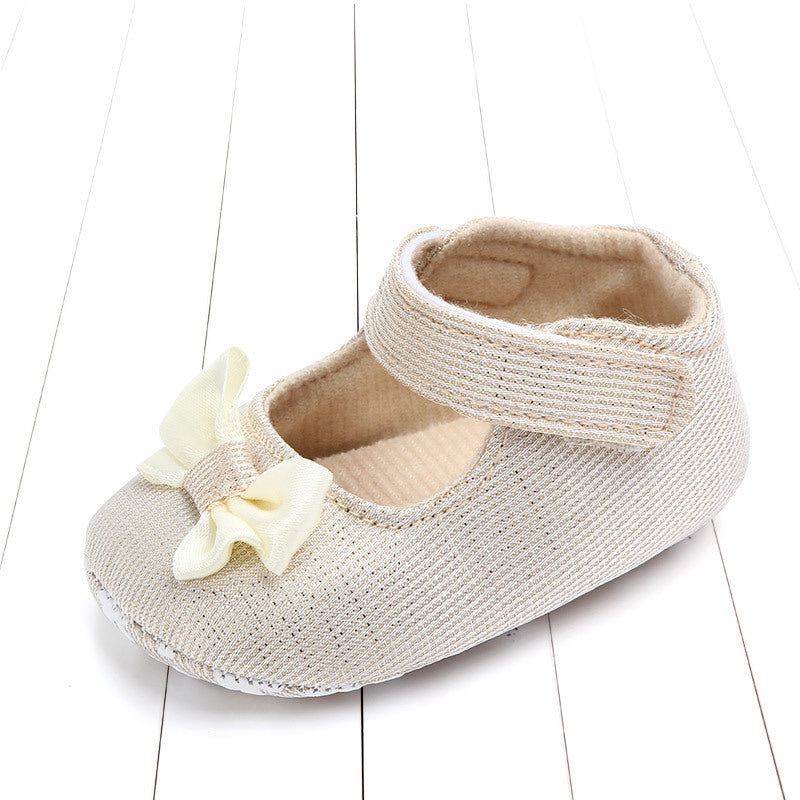Baby Lane: Cute Princess Shoes with Bow Detail for Babies