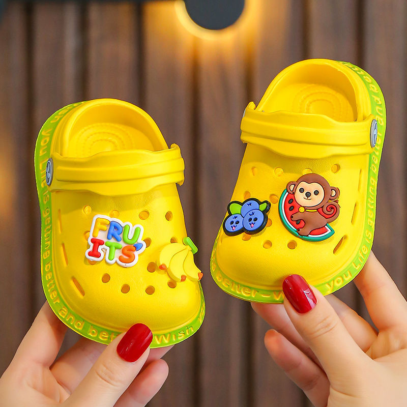 Baby Lane: Trendy Boy Hole Shoes and Baby Girls Sandals – Perfect for Home Comfort