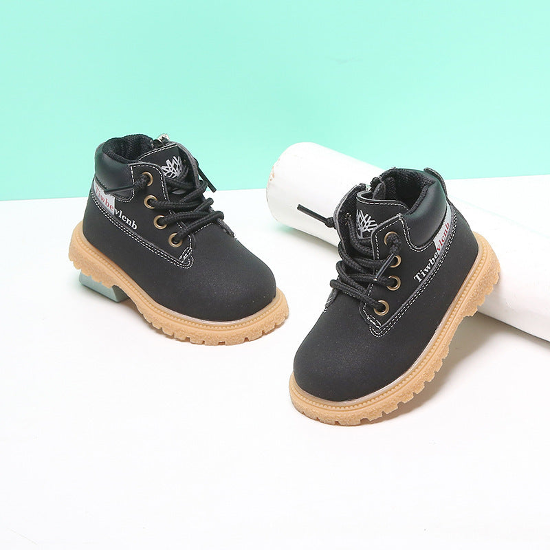 Baby Lane Durable Toddler Leather Boots – Ideal Martin Style for Fall Wear!