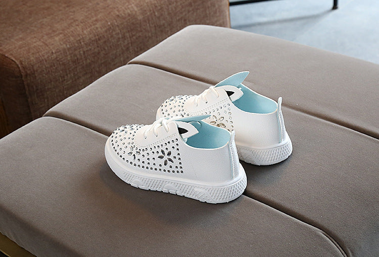 Baby Lane: Girls' Leather Shoes with Diamond Accents – Perfect for Princesses
