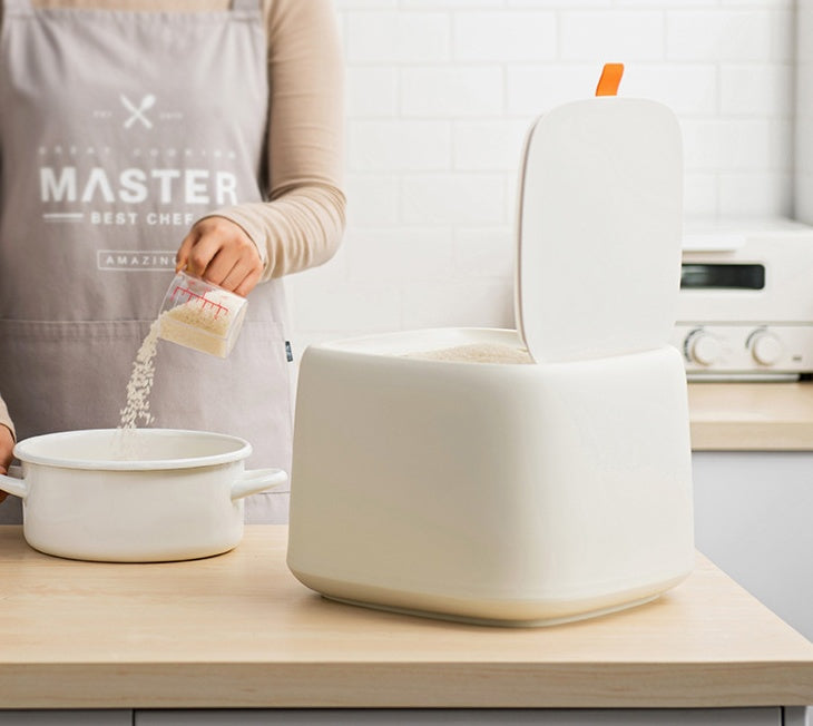 Baby Lane Kawashimaya Rice Bucket: 20 Kg Storage Box for Rice and Noodles!