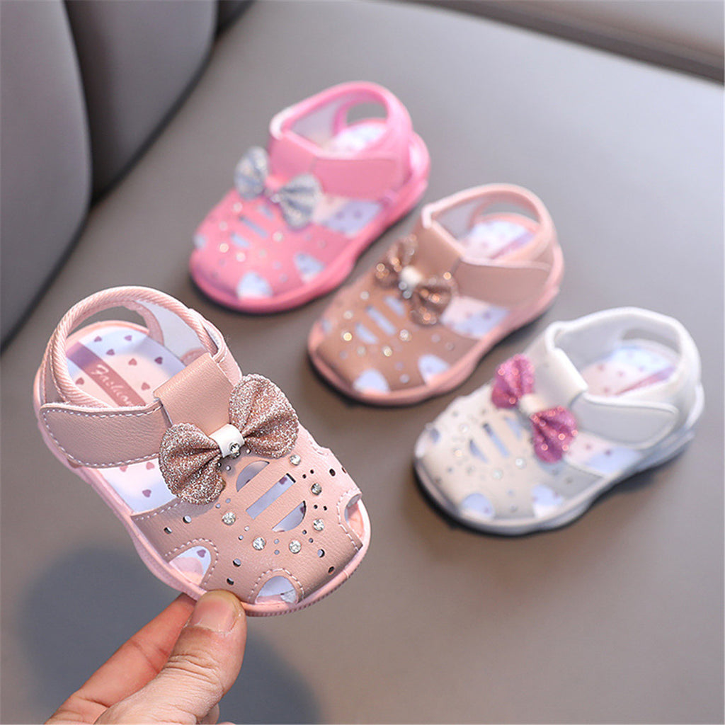 Baby Lane: Discover Our Soft Sole Baby Toe Sandals – Ideal for Growing Feet