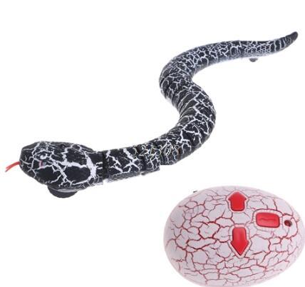 Baby Lane Remote Control Snake: Scary Rattlesnake Trick Toy for Pranks!