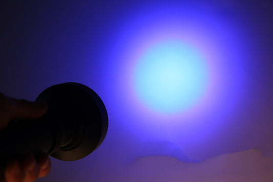 Baby Lane: Advanced Violet Fluorescent Agent Detection Flashlight for Precise Testing