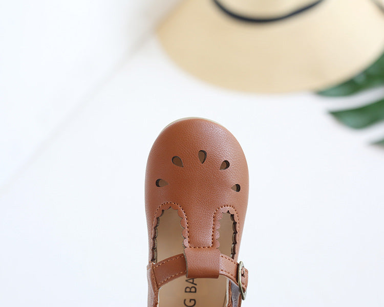 Baby Lane: Stylish Hollow Toddler Shoes for Girls – Lightweight and Breathable